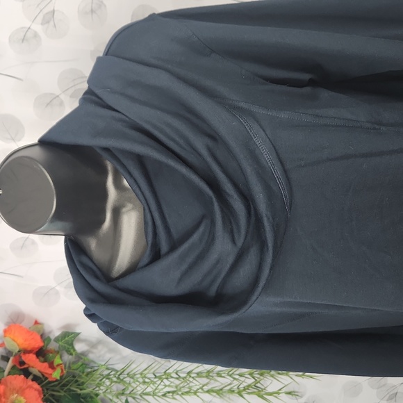 Anthro Daily Practice Slouchy Cowl Top - Picture 4 of 8